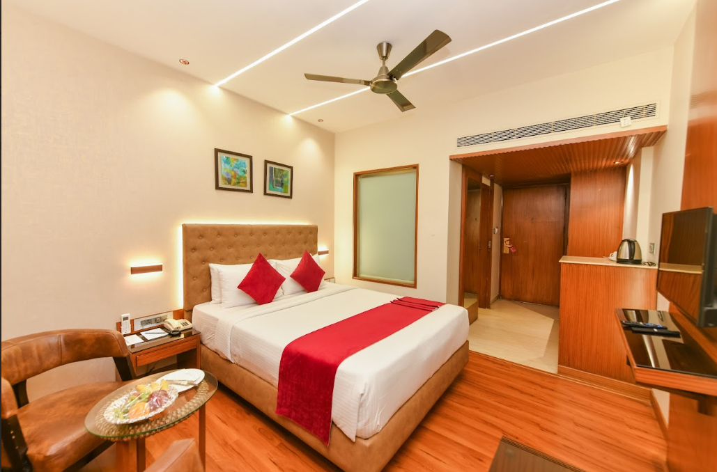 La Sara Hometel Standard Room 16