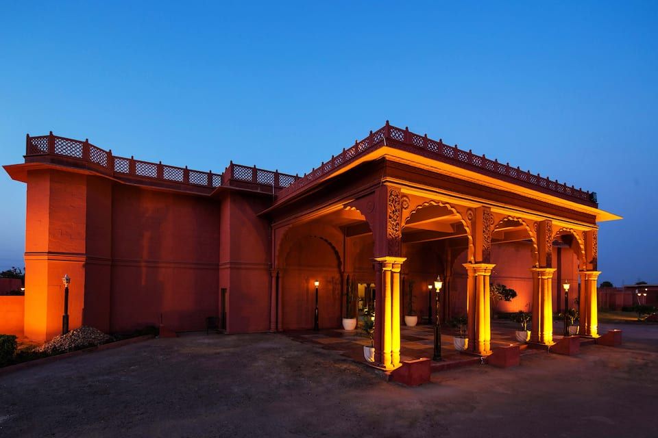 Hotel Exterior