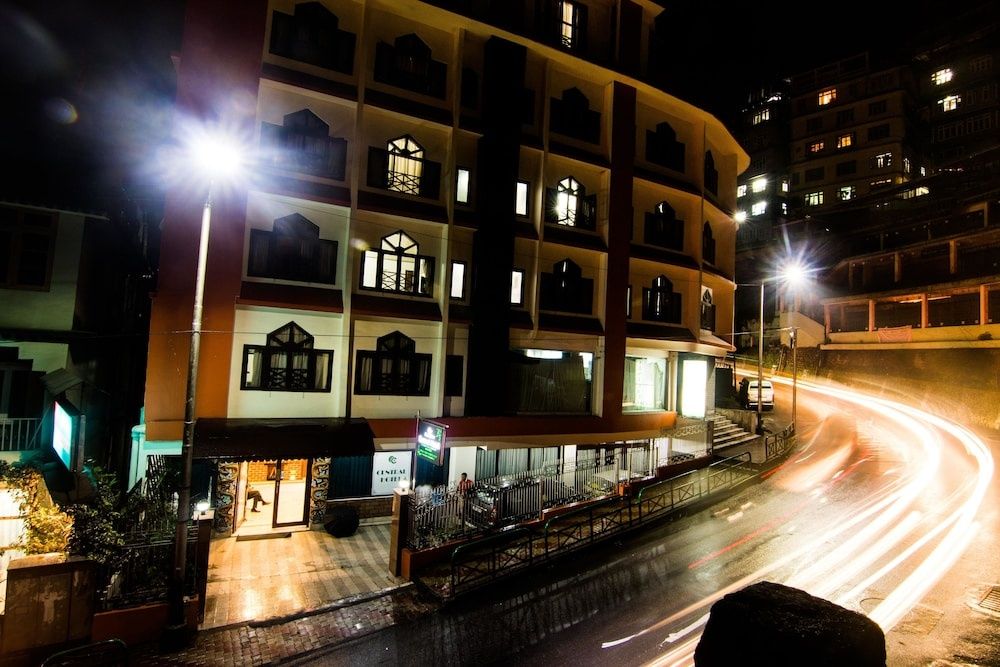 undefined Central Hill resort 9