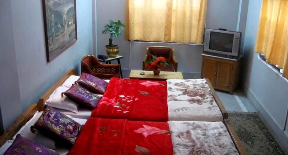 undefined OYO Hotel J P Lodge Kalimpong 7