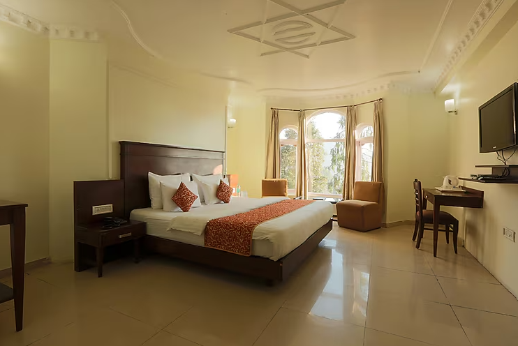 Deluxe with Garden View