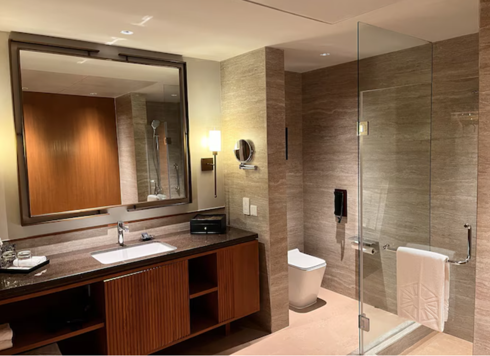 Taj City Centre New Town, Kolkata Deluxe Room Twin Bed 2