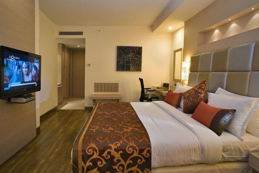 The Sonnet Hotel Kolkata Superior Room 7