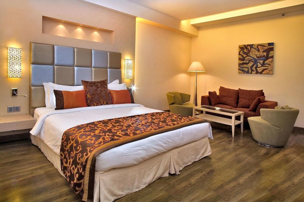 Executive Room
