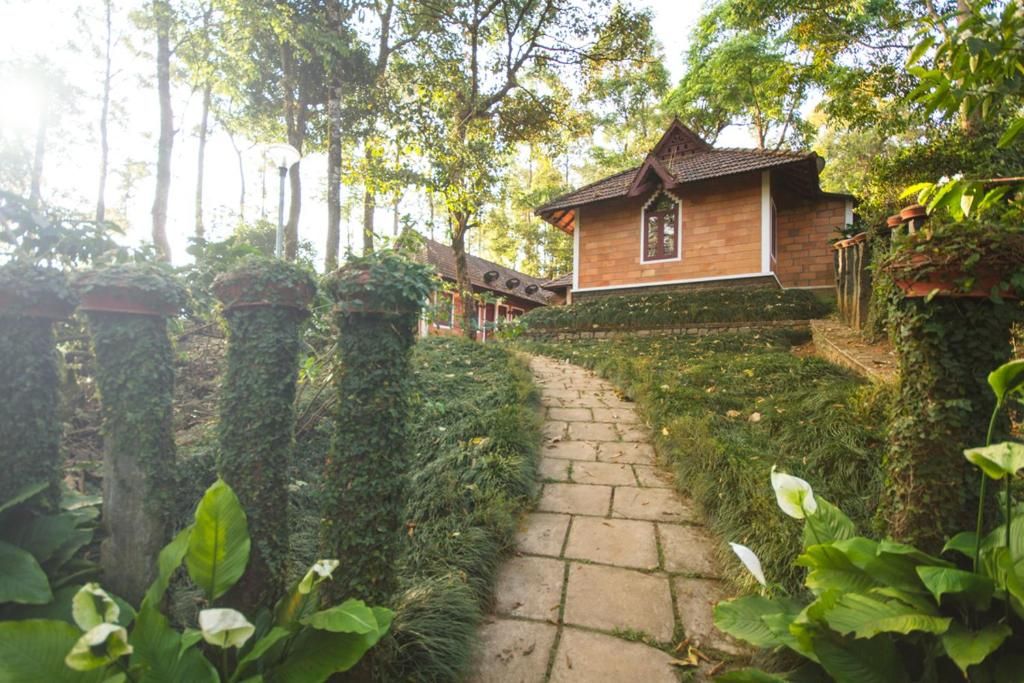 Misty Woods Resort Mansion House 3