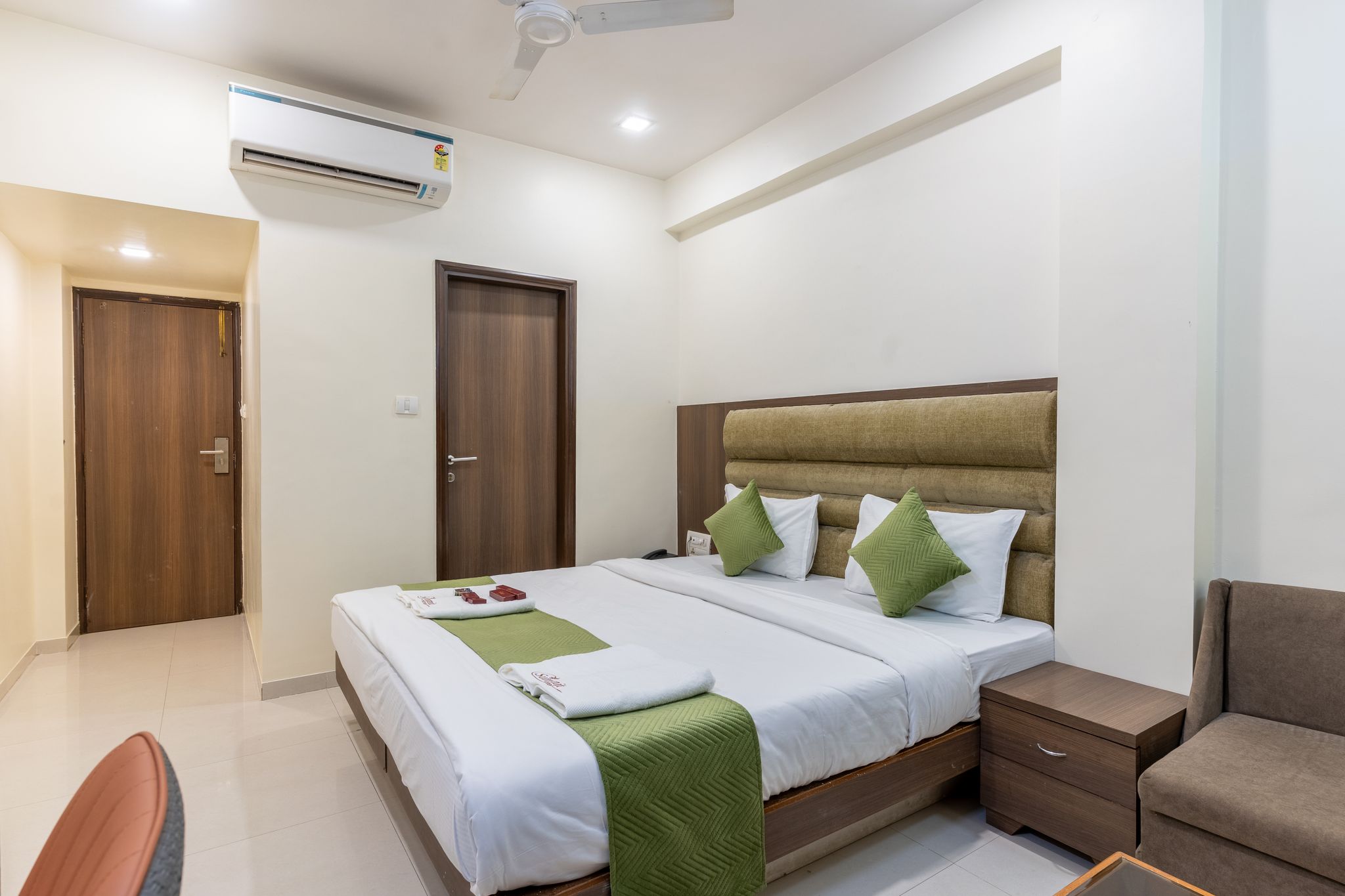 Summit Hotel, Ahmedabad Executive AC Room 19