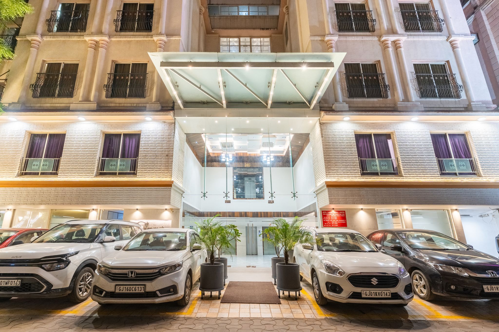 undefined Summit Hotel, Ahmedabad 7