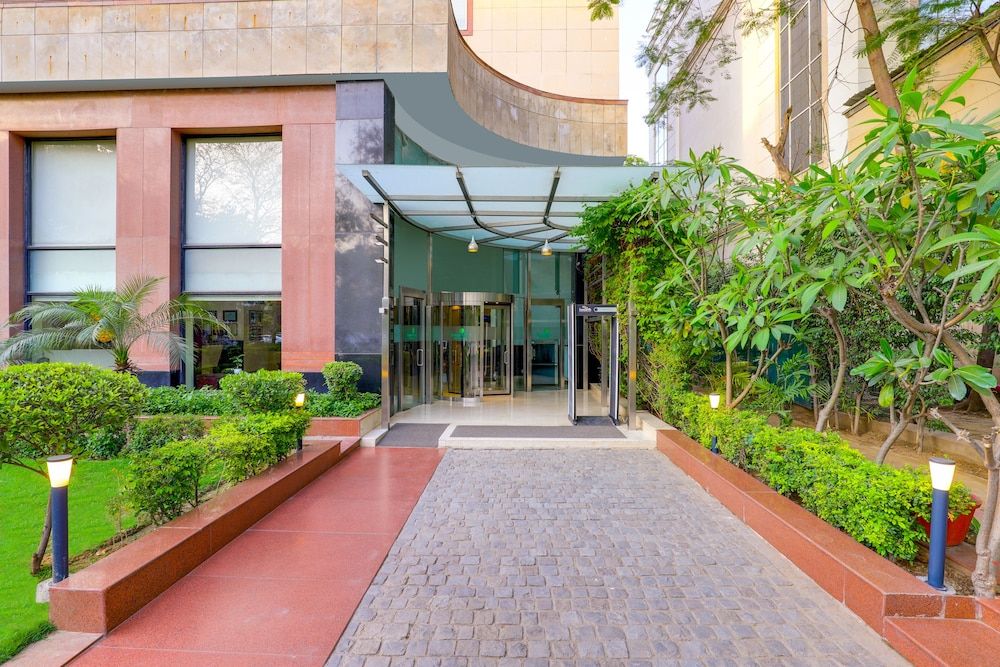 undefined Lemon Tree Premier 1, Leisure Valley, Gurugram 5