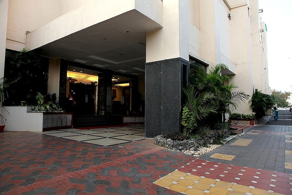 undefined Hotel Pal Heights 9