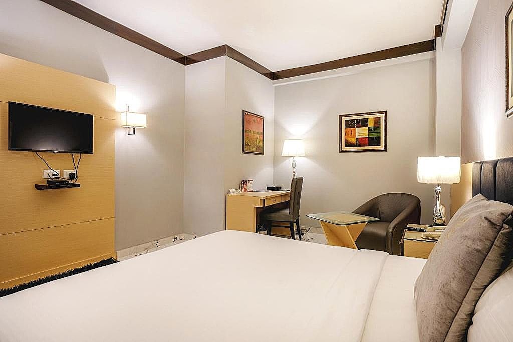 Hotel Pal Heights Standard Room