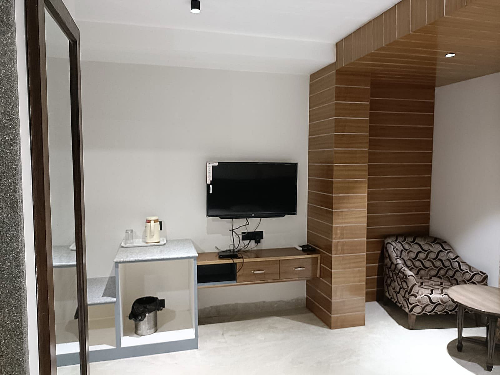 Deluxe Room (Non View)