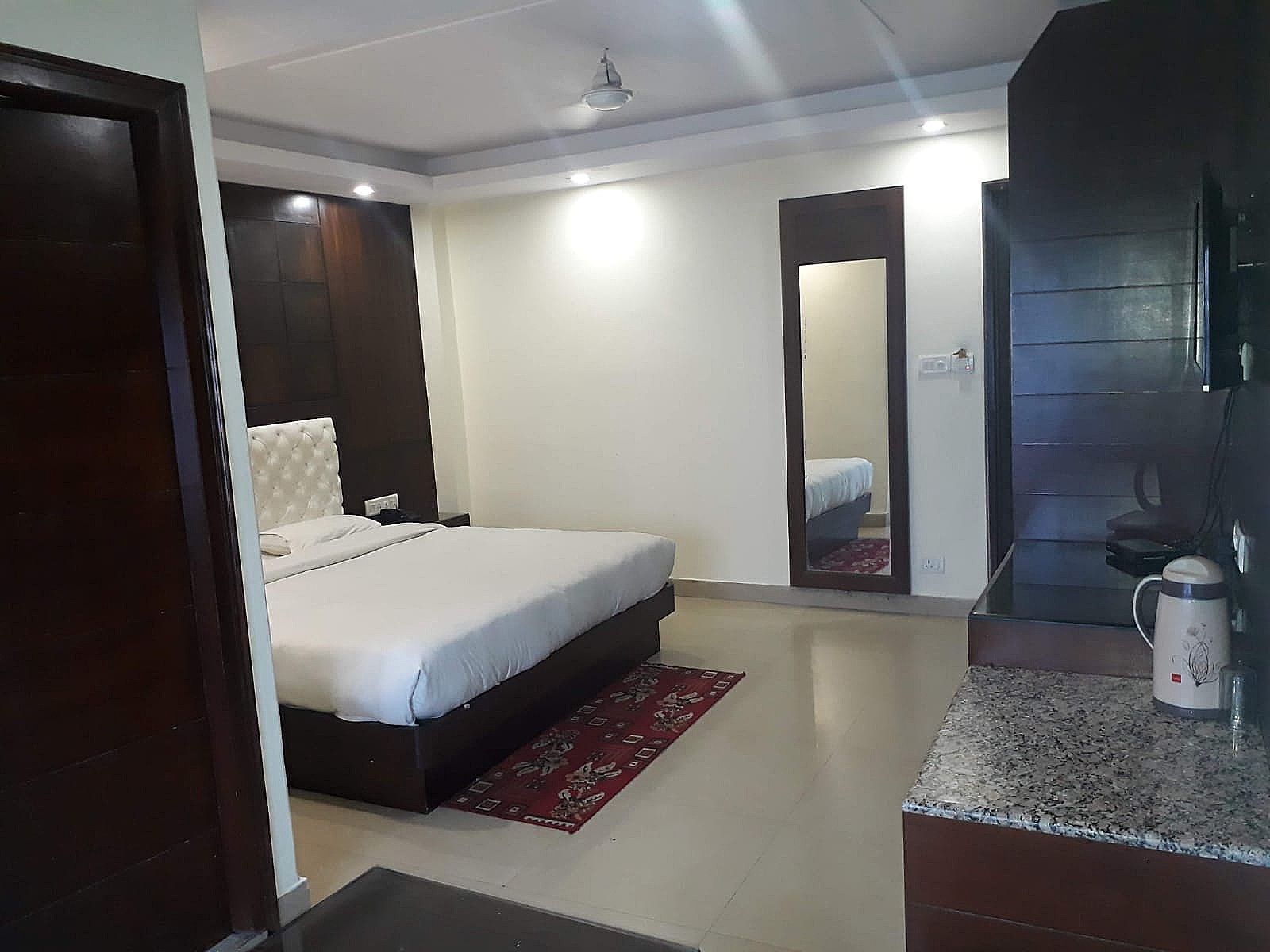 Deluxe Room (Non View)