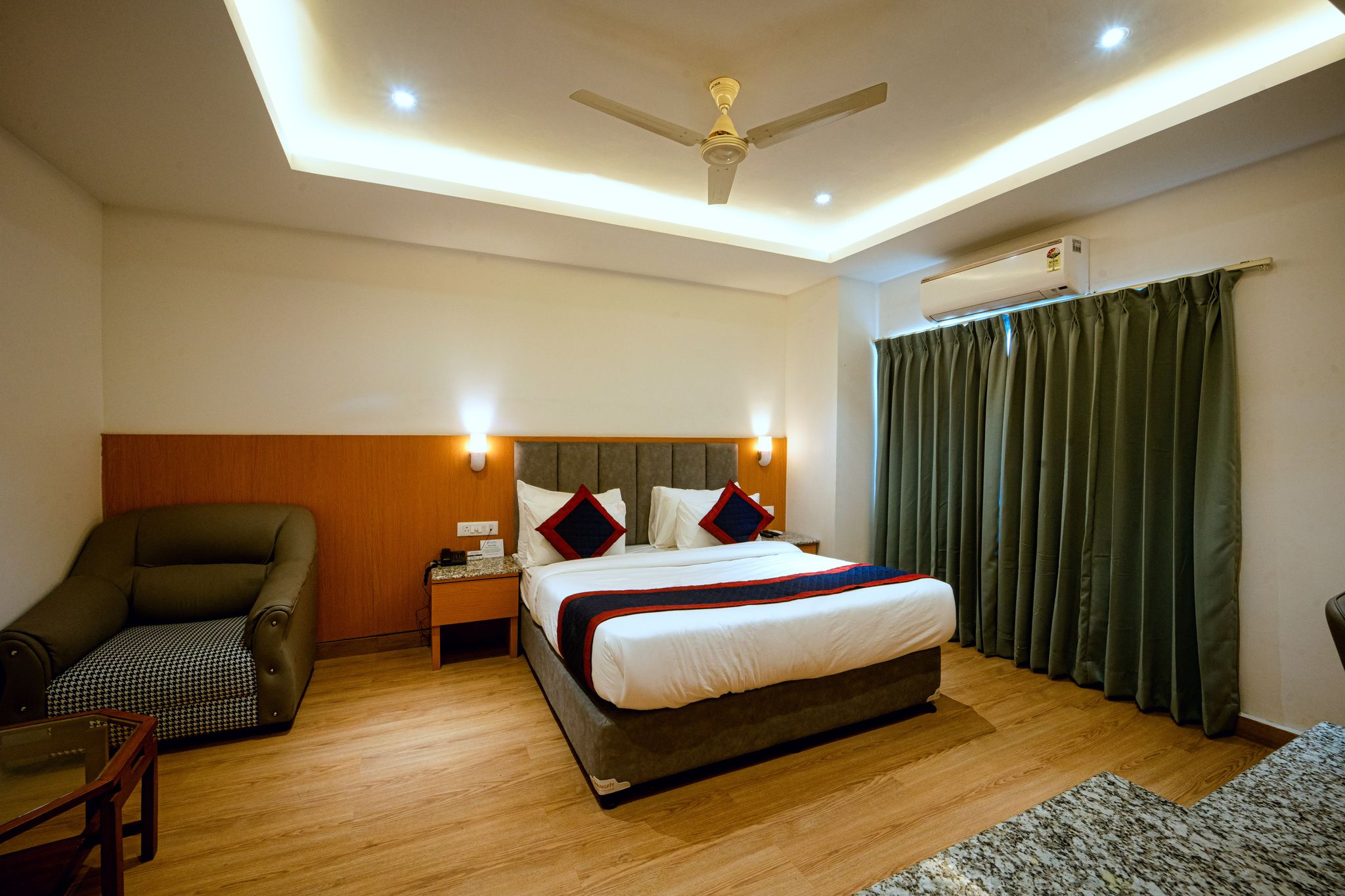Grand Legacy Beacon, Dehradun Deluxe Room 8