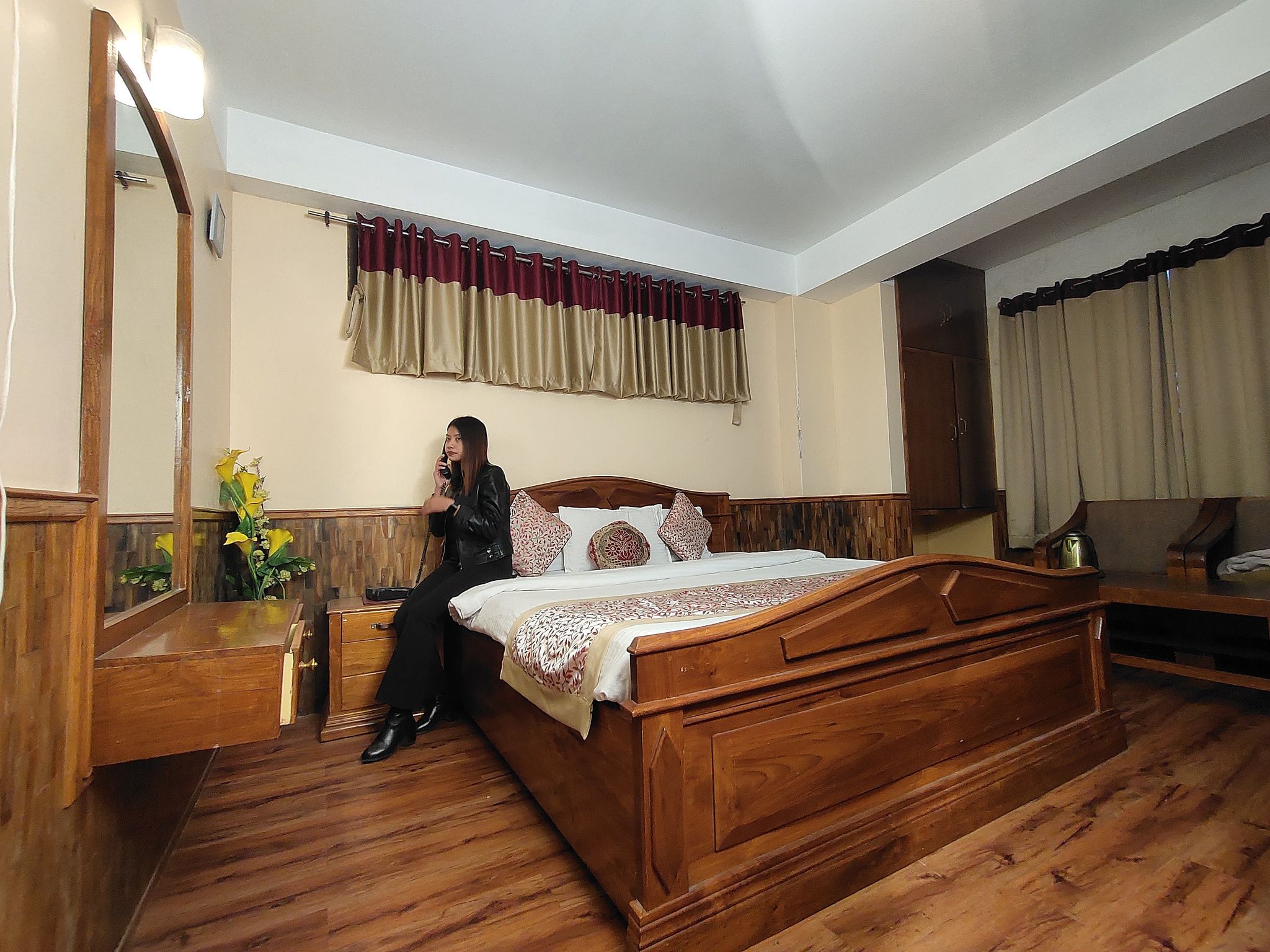 Royal suit (kanchanjunga view)