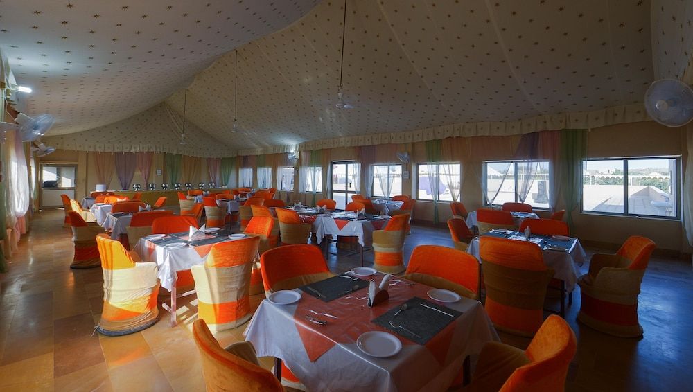undefined Camp e Khas 4