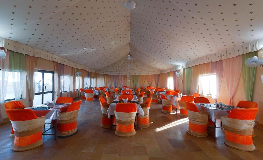 undefined Camp e Khas 8
