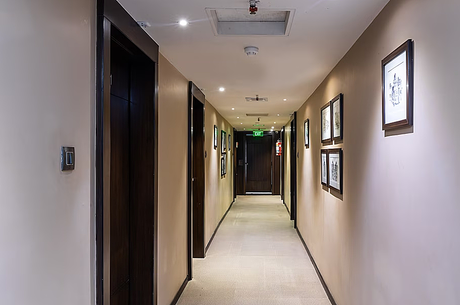 undefined Hotel Princes Palace 4