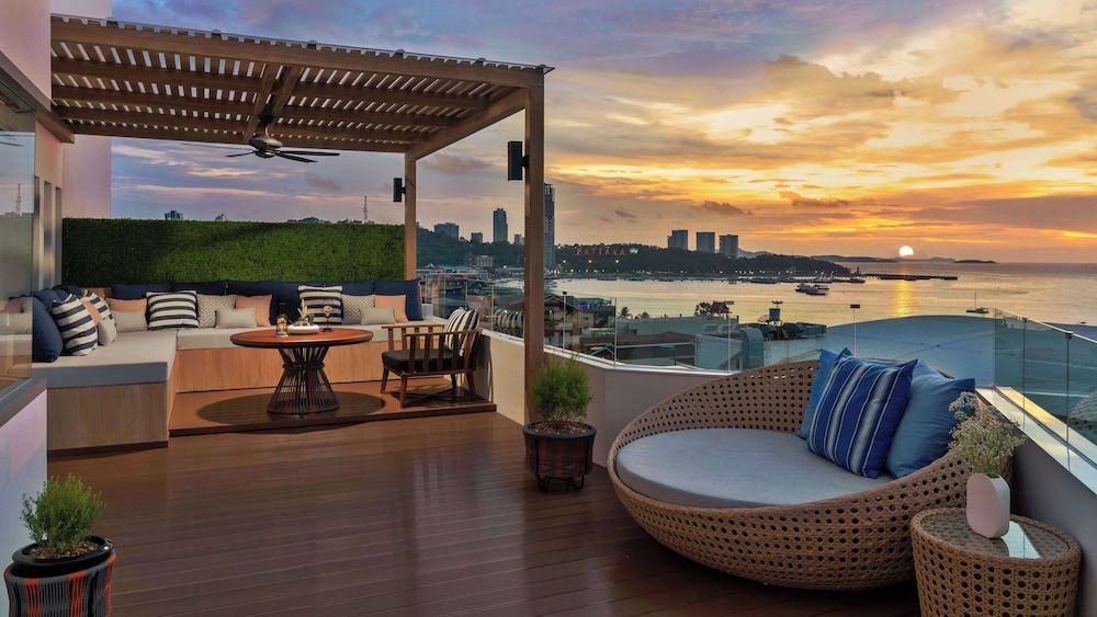 undefined Avani Pattaya Resort