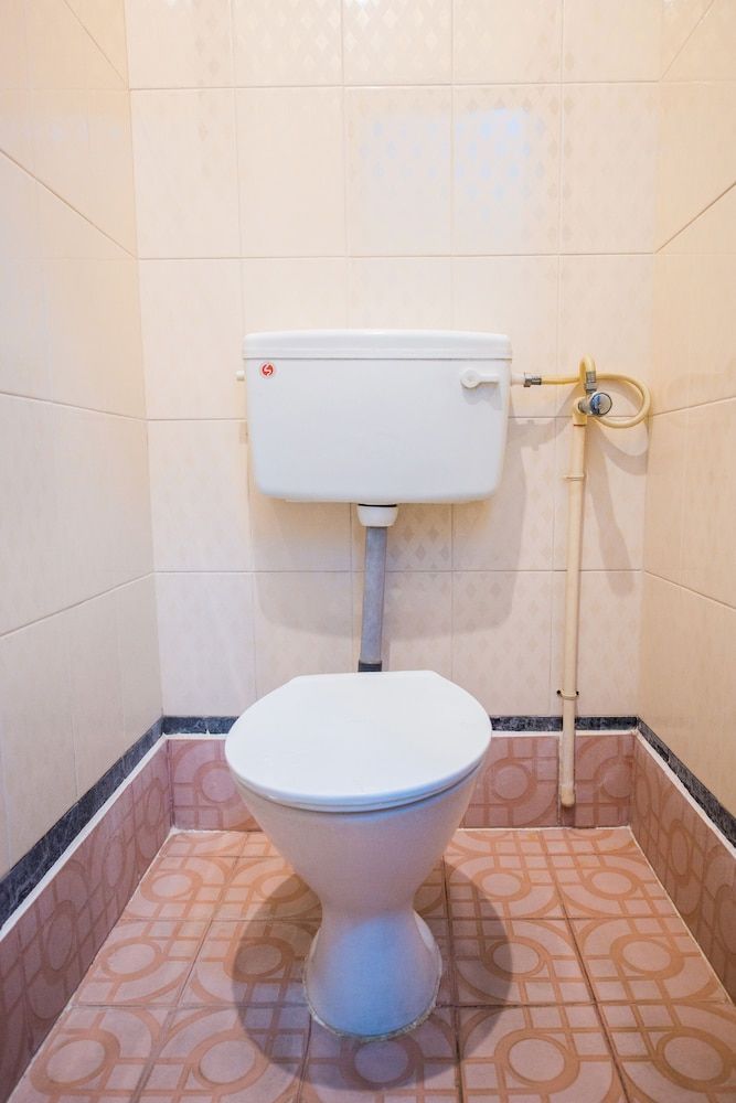 Annai Residence Deluxe Non AC 7