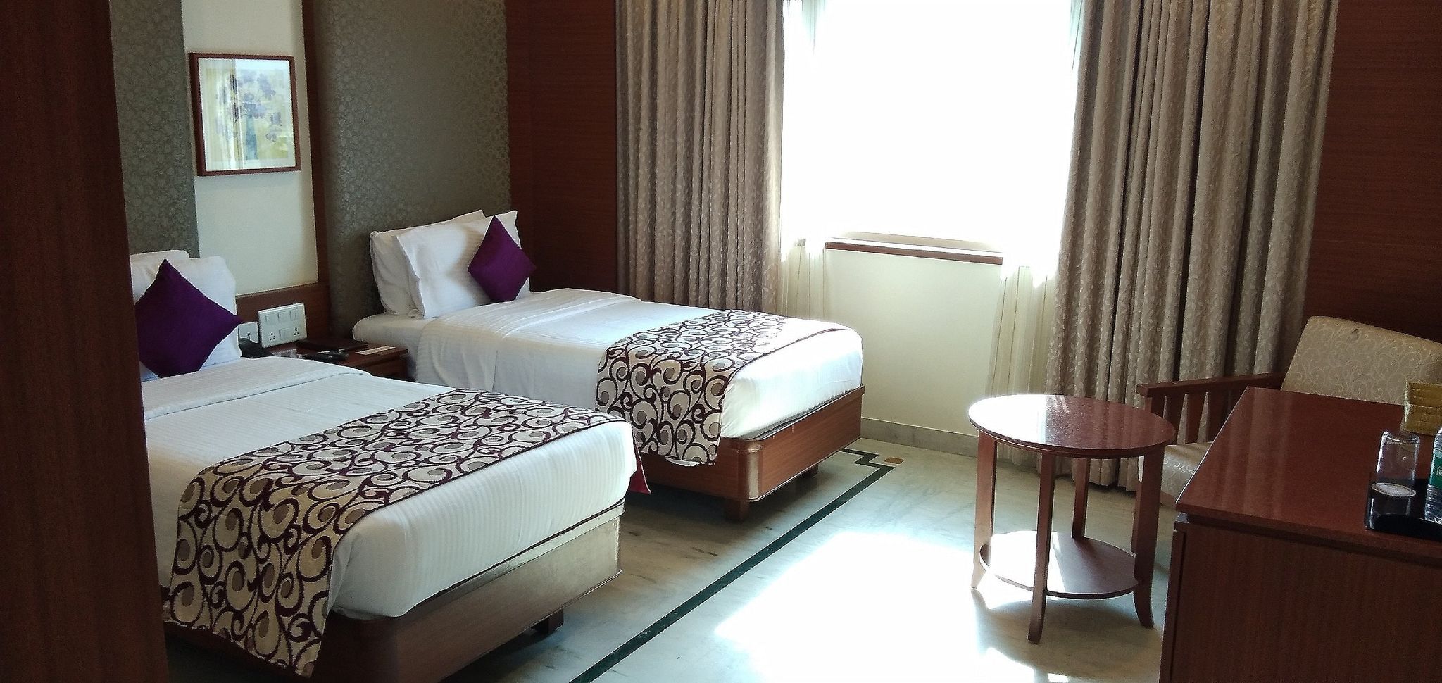 JP Chennai Hotel Executive Double or Twin Room 9