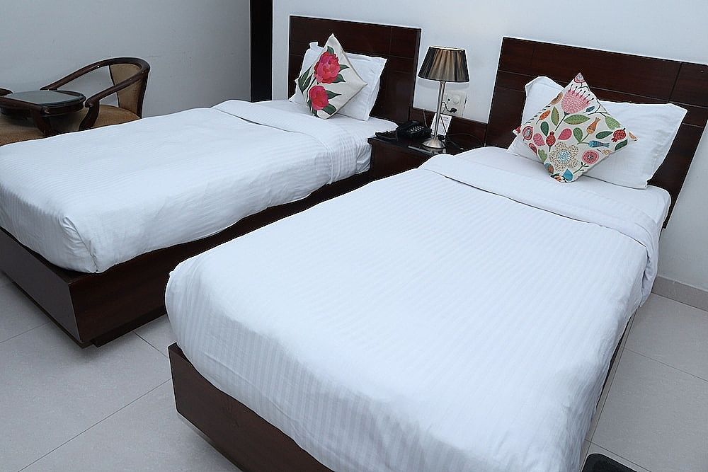 Hotel Hari Heritage Deluxe Room 2