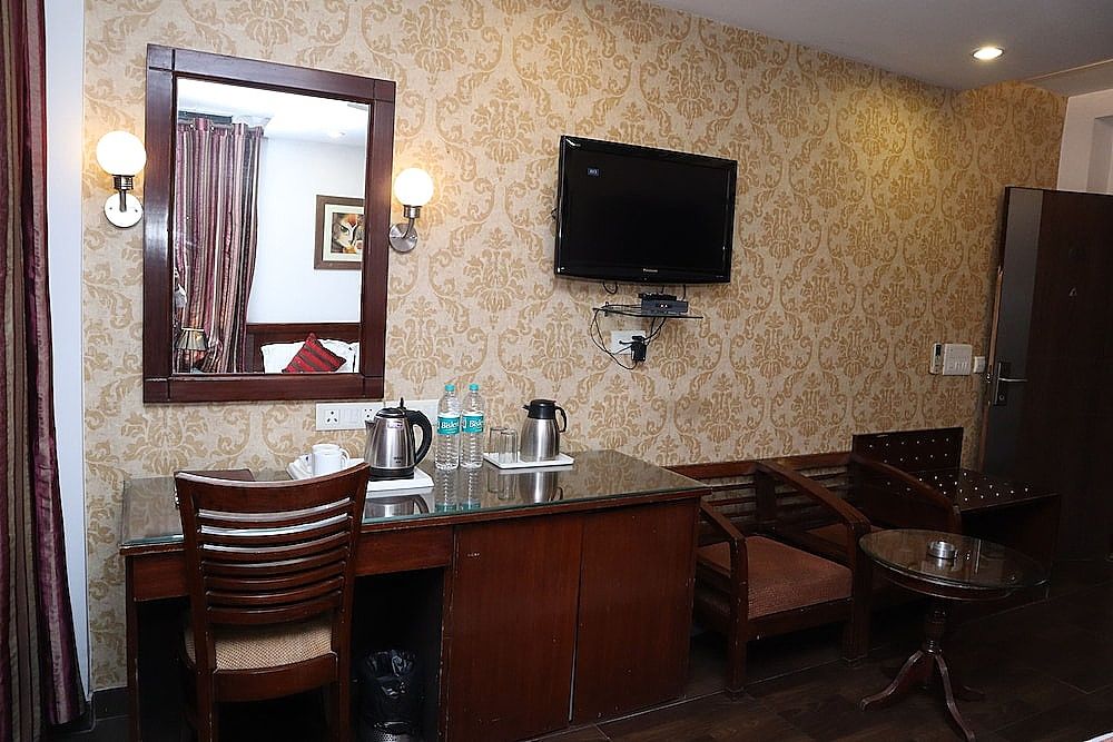 Hotel Hari Heritage Deluxe Room 12