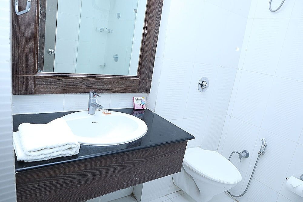 Hotel Hari Heritage Deluxe Room 11