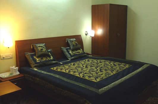 undefined Hotel Kapoor Palace 8