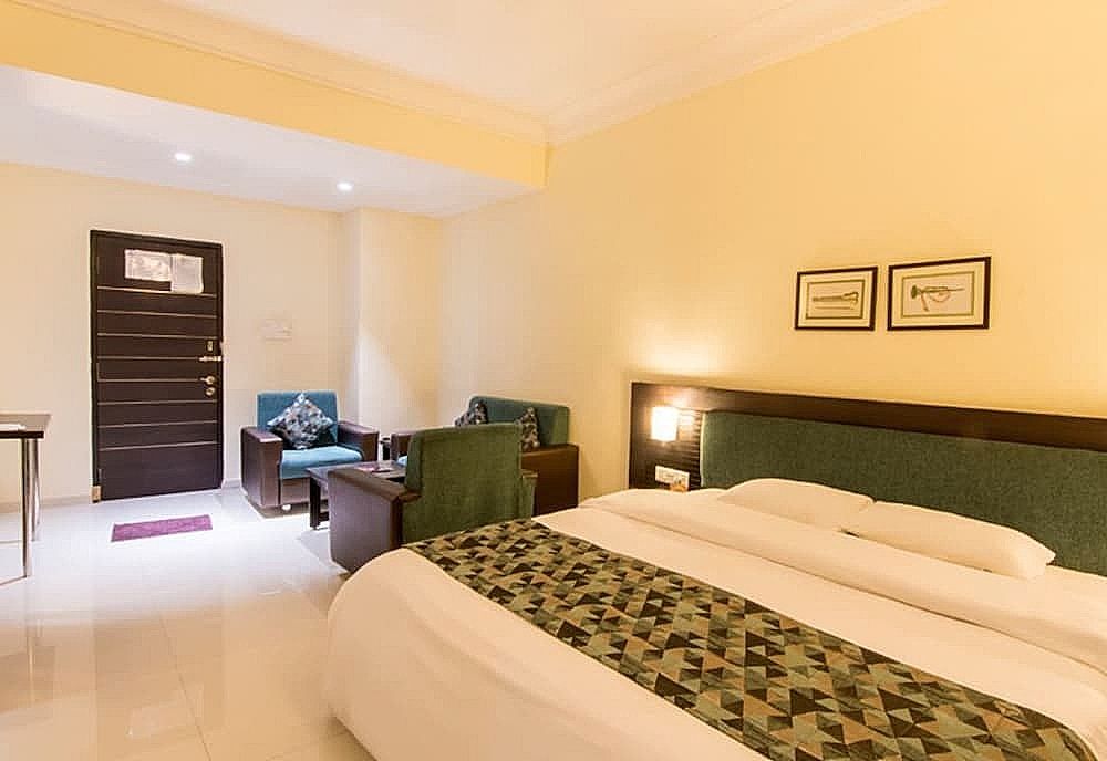 The Westend Executive Room 5