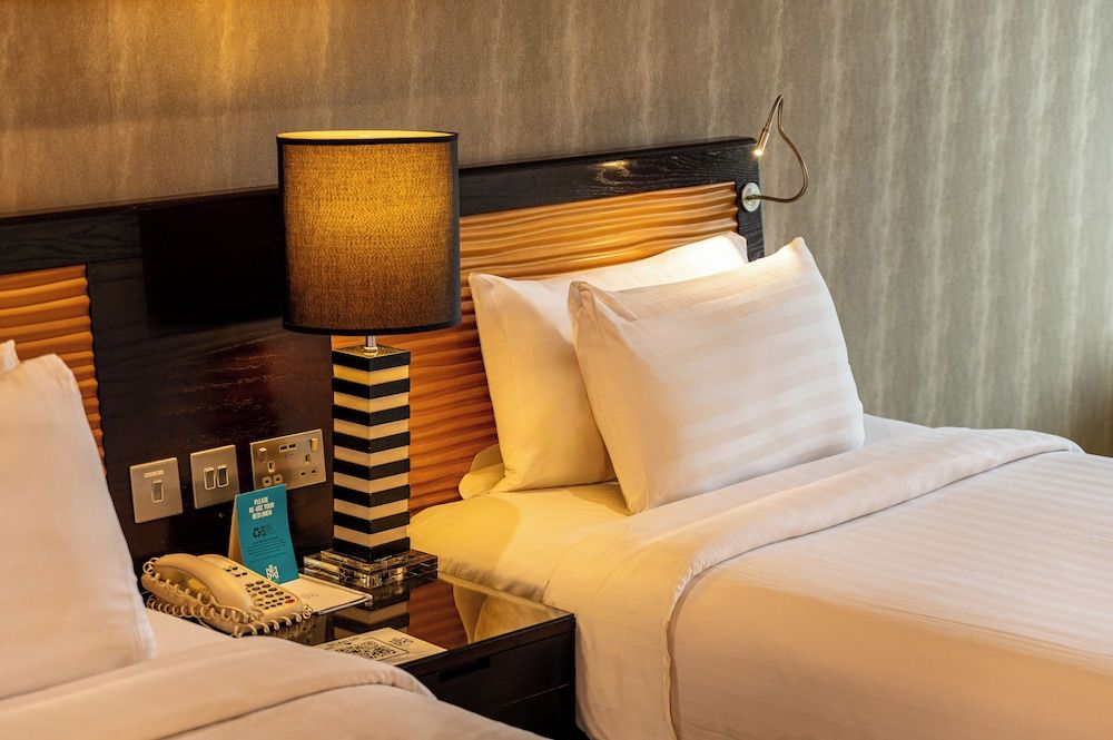 Majestic Premier Hotel Deluxe Room 2