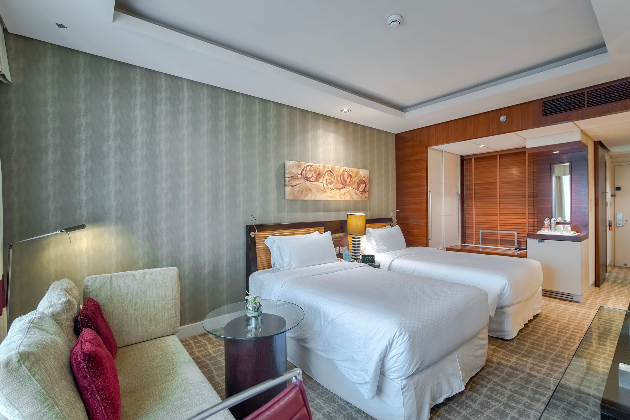 Majestic Premier Hotel Deluxe Room 5