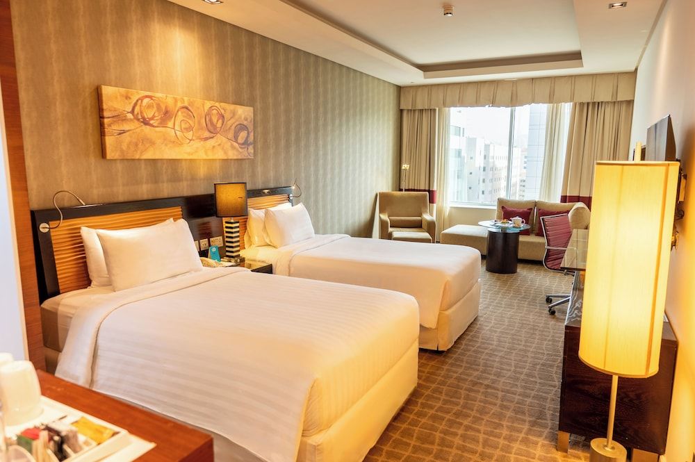 Majestic Premier Hotel Deluxe Room 3