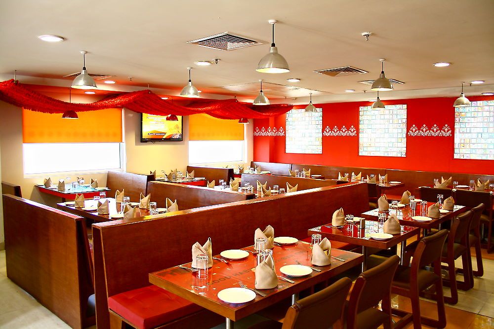 Food & Dining