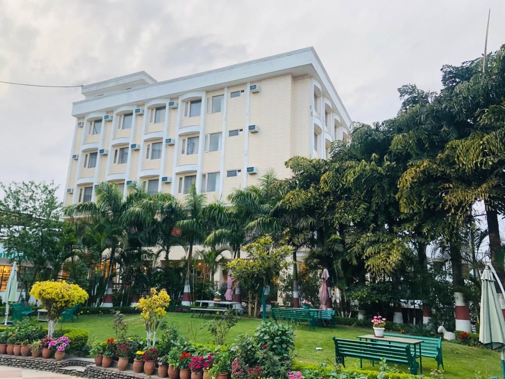 Hotel Exterior