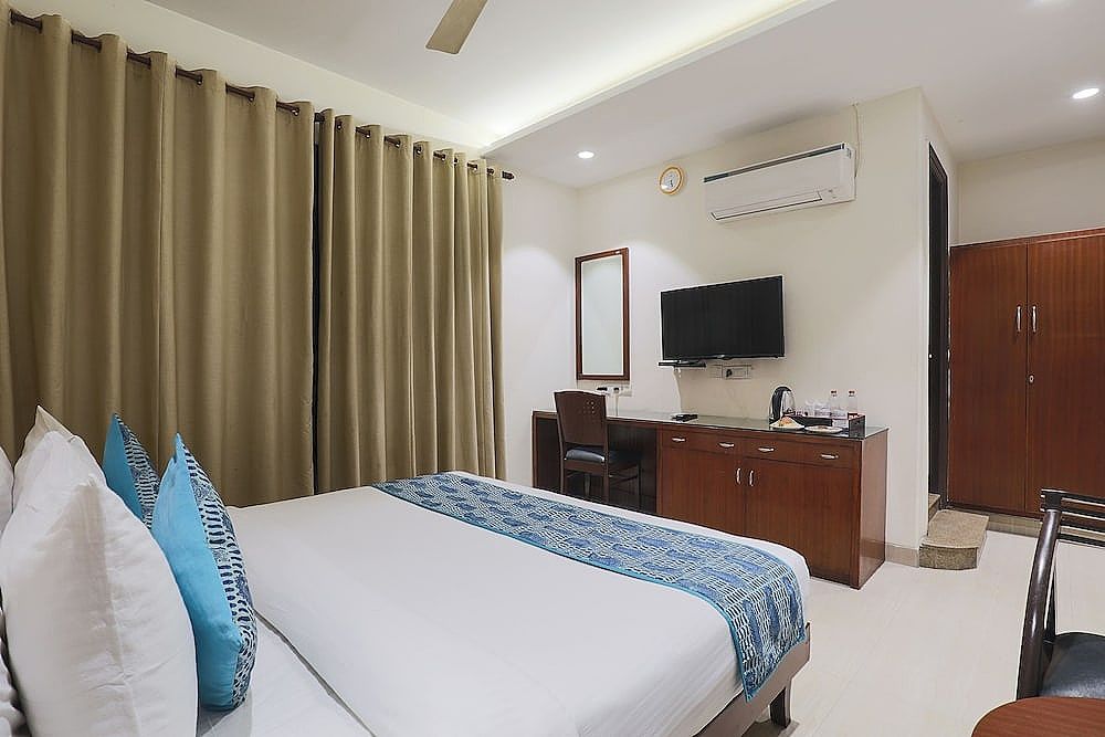 Cosy Grand @Chanakyapuri by The Cosy Hotels Deluxe Room 19