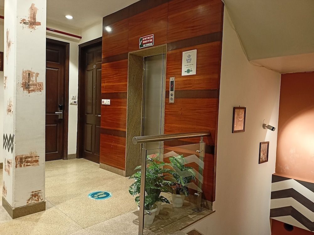 undefined Cosy Grand @Chanakyapuri by The Cosy Hotels 3