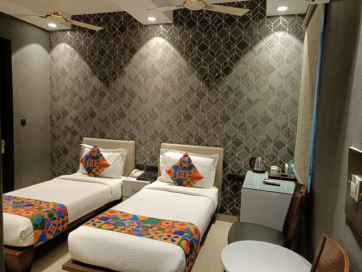 Cosy Grand @Chanakyapuri by The Cosy Hotels Deluxe Room 14