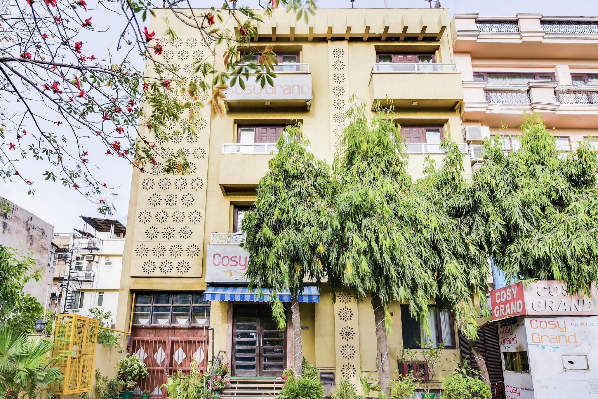 undefined Cosy Grand @Chanakyapuri by The Cosy Hotels 6