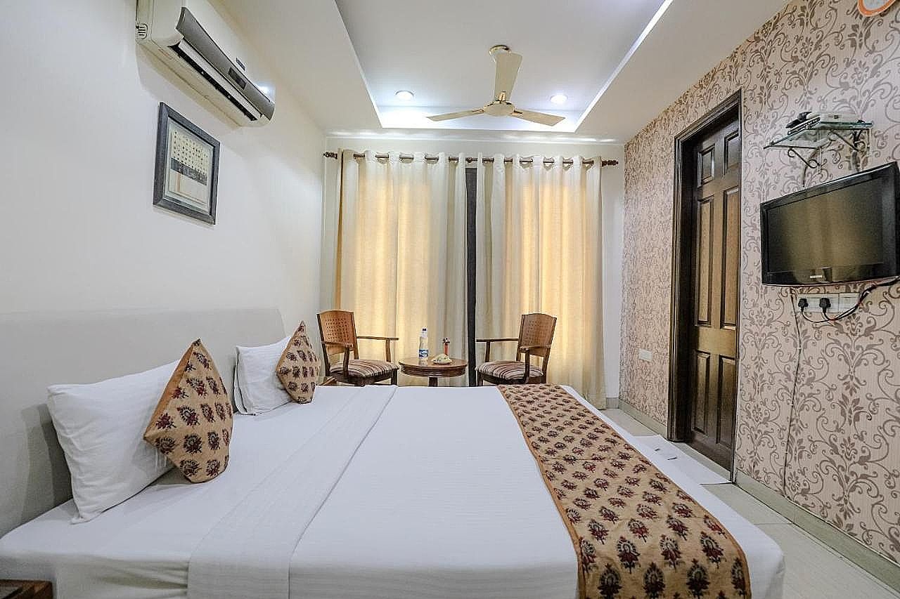 Cosy Grand @Chanakyapuri by The Cosy Hotels Deluxe Room 22