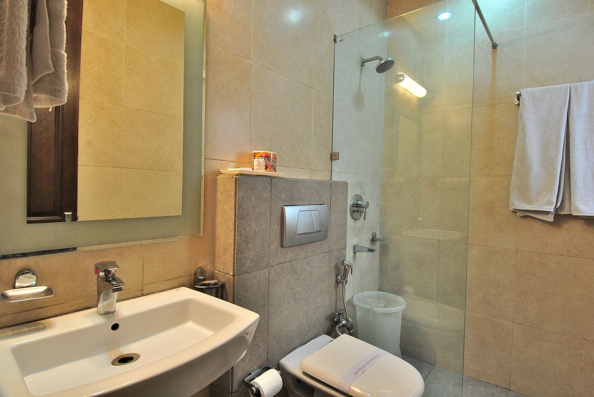 Cosy Grand @Chanakyapuri by The Cosy Hotels Deluxe Room 11