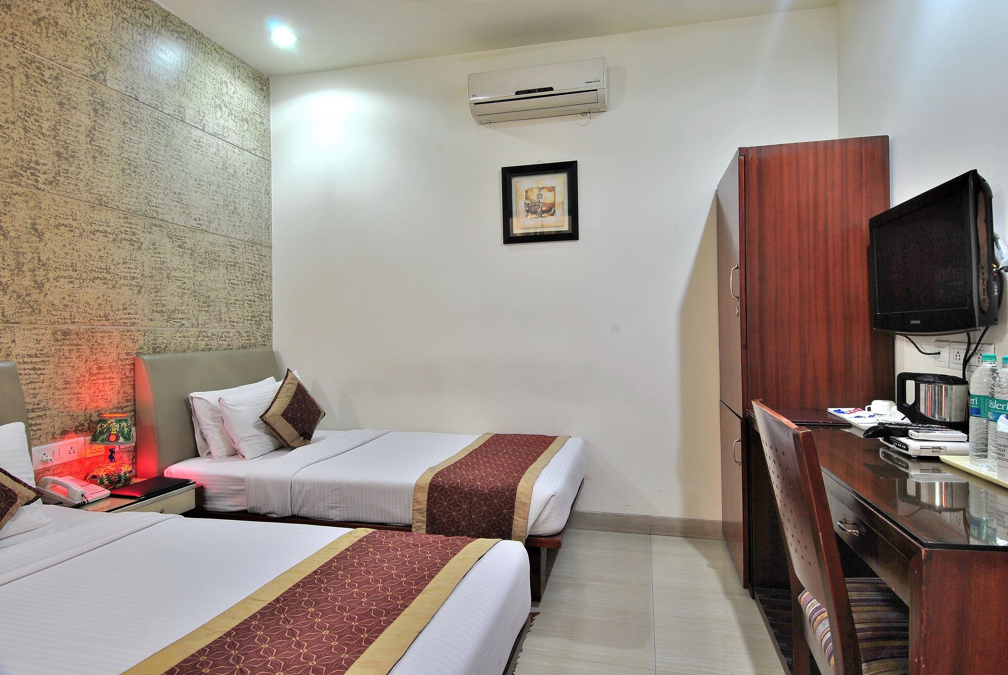 Cosy Grand @Chanakyapuri by The Cosy Hotels Deluxe Room 15