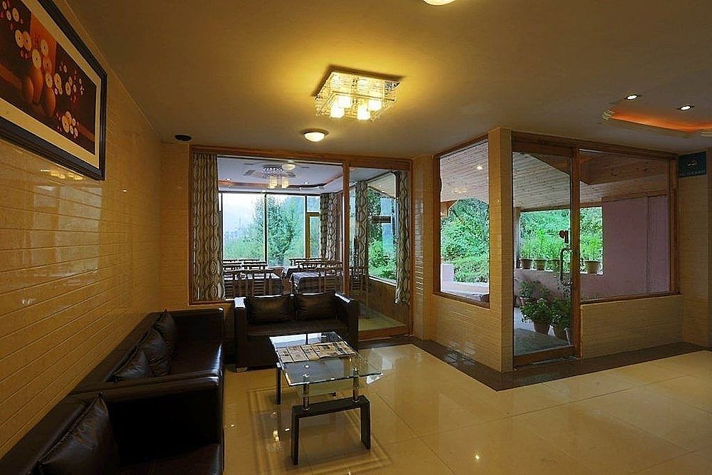 Lotus Inn River View