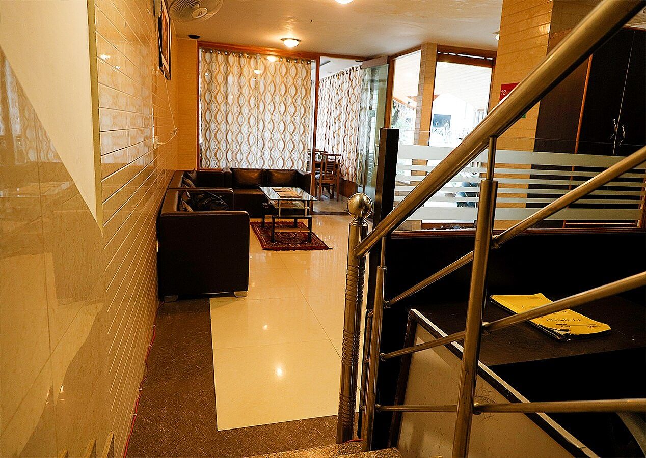 Lotus Inn River View