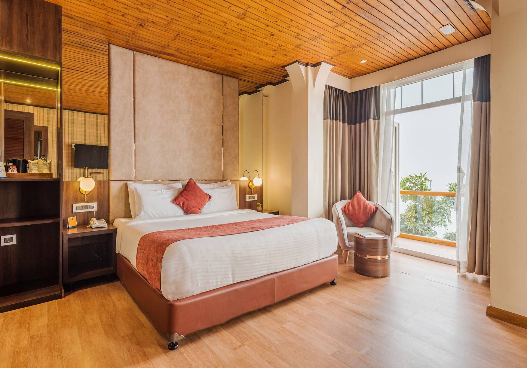 Udaan Nirvana resort Premium View Room with Balcony