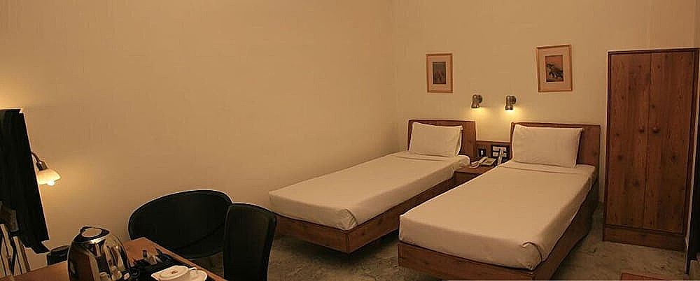 Hotel Yulia- Le Amour Inn Deluxe Room 2