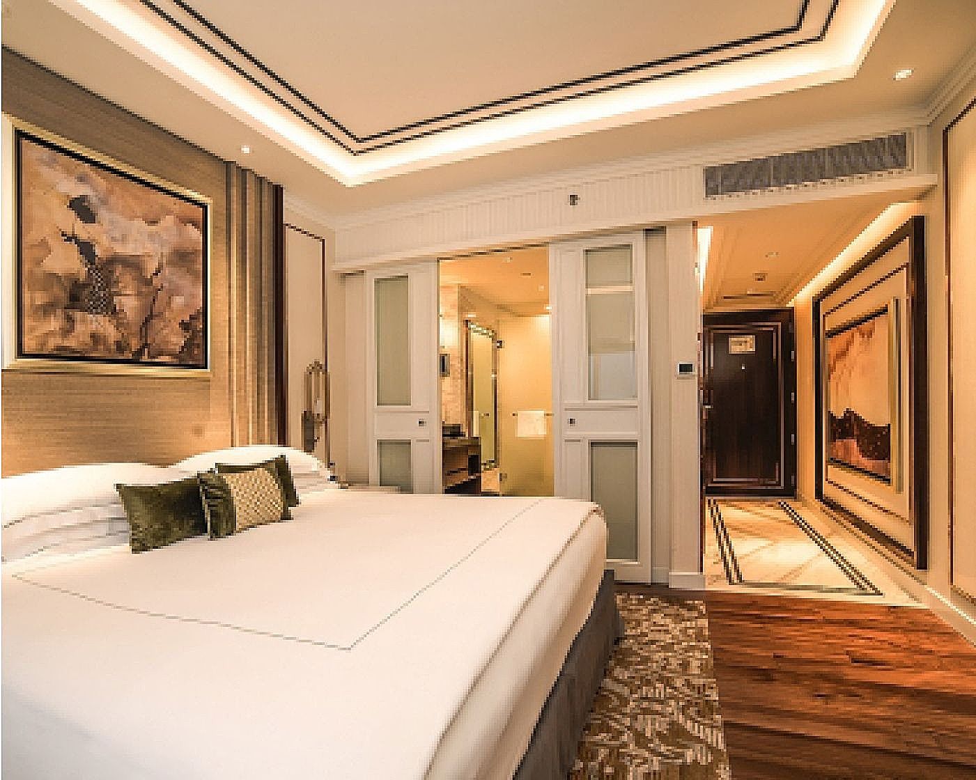 Taj MG Road Deluxe Room City View King Bed 2