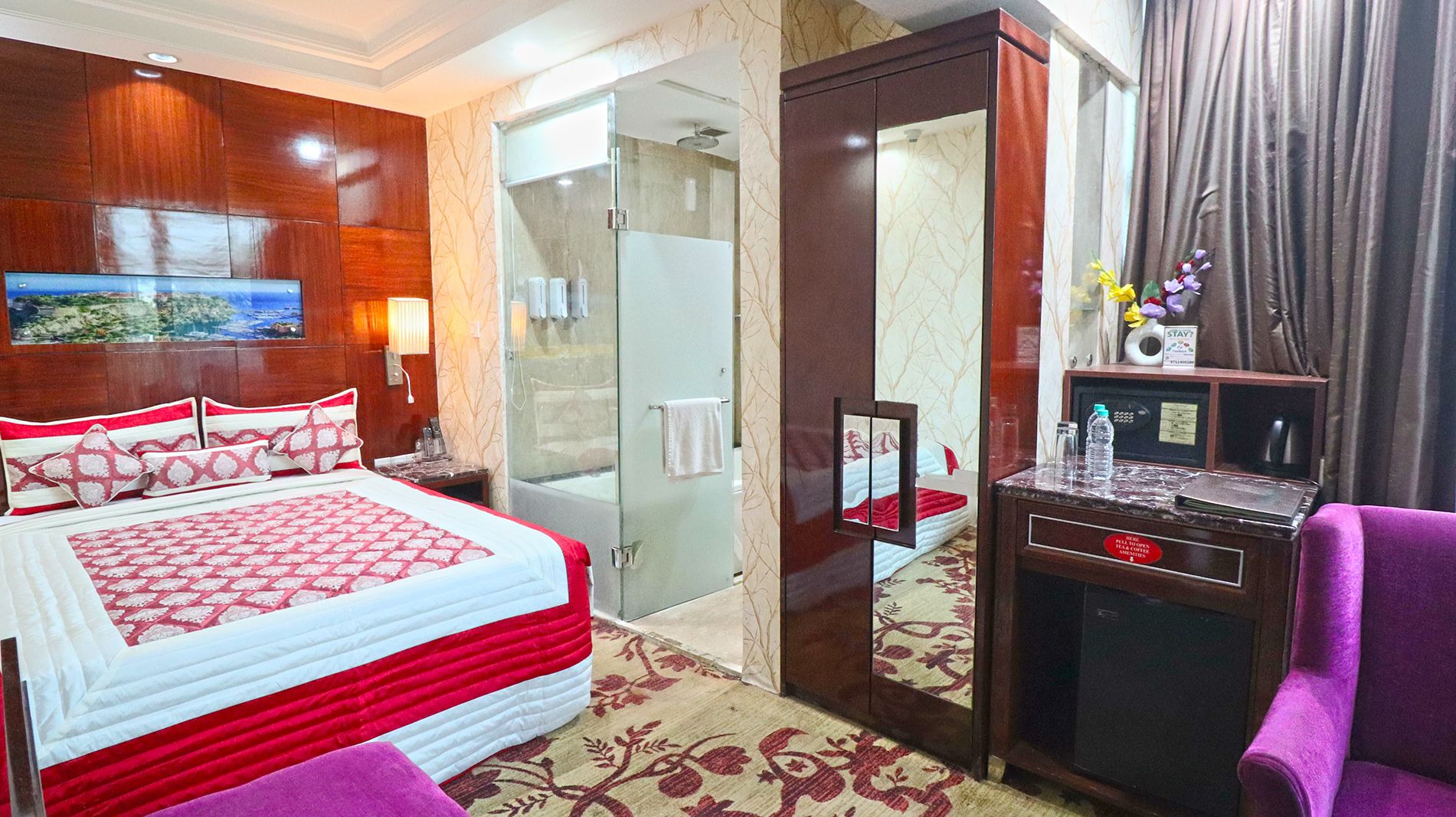 SkyCity Hotel Gurgaon Deluxe Room 5