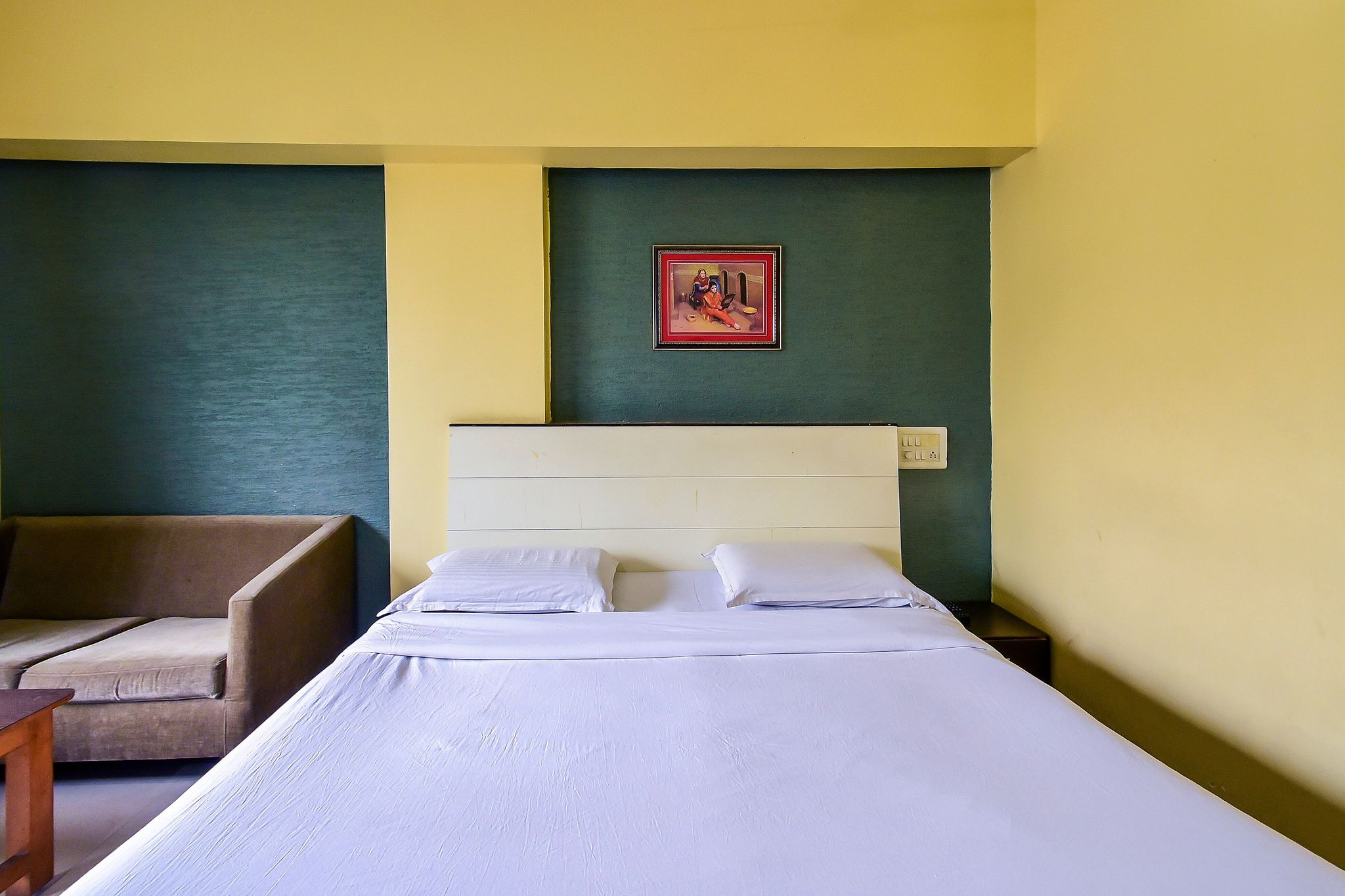 Vyshak Inn Comfort Non AC Room 2