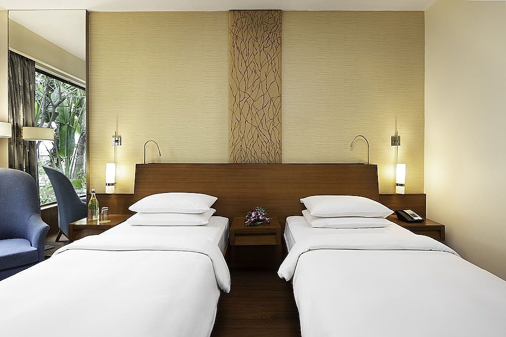 Hyatt Pune Business Room, 2 Twin Beds