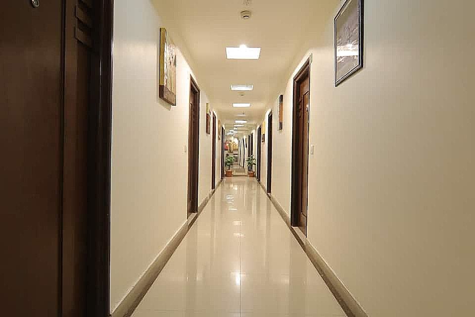 undefined Hotel Taj Inn 3